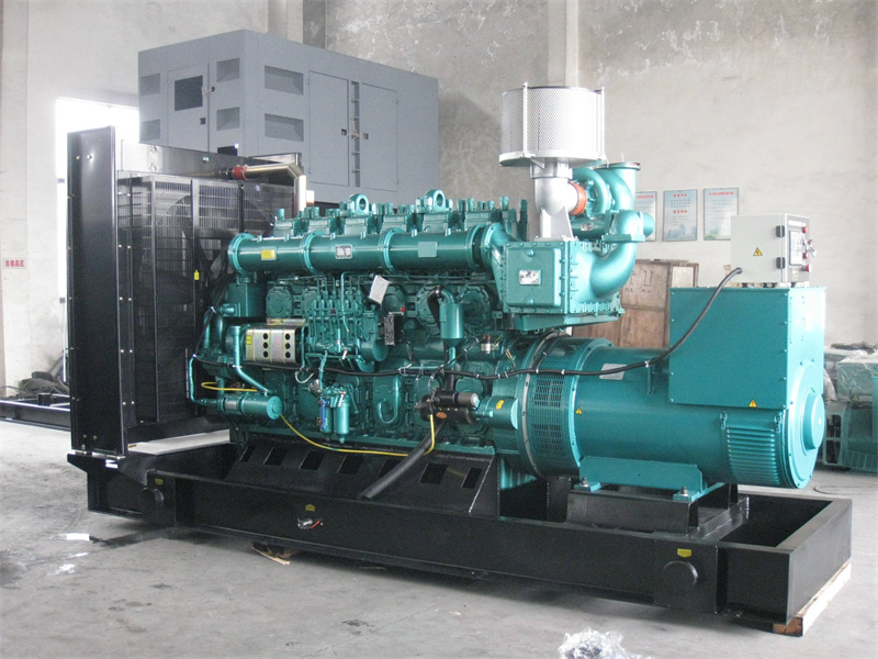 海北200KW 柴油发电机的油耗是多少?