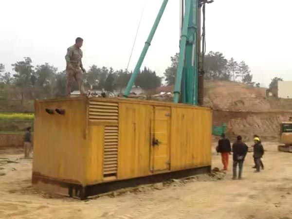 海北如何判断水冷式机油散热器密封件是否需要更换？